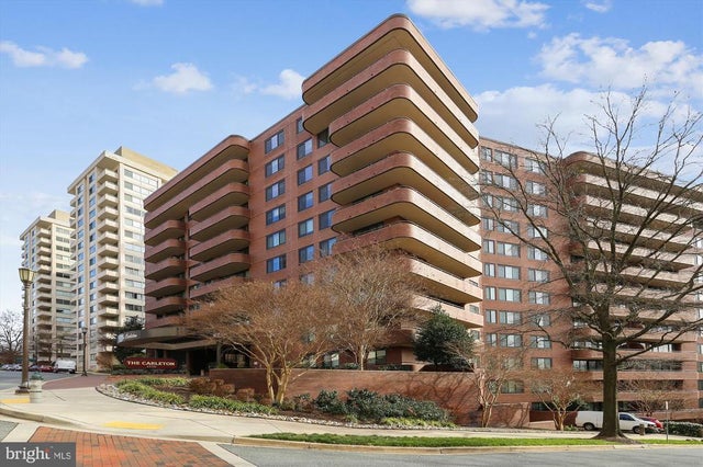 4550 N Park Ave N #208, Chevy Chase