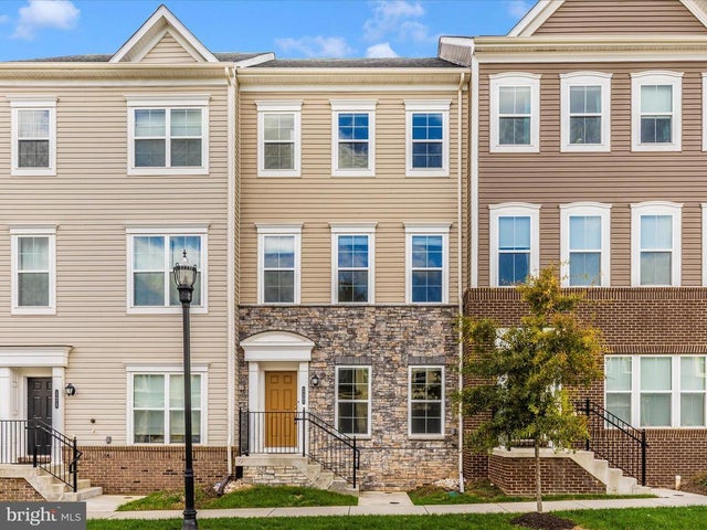 117 Flower Center Ln, Gaithersburg