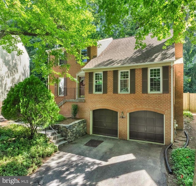 2507 Campbell Pl, Kensington