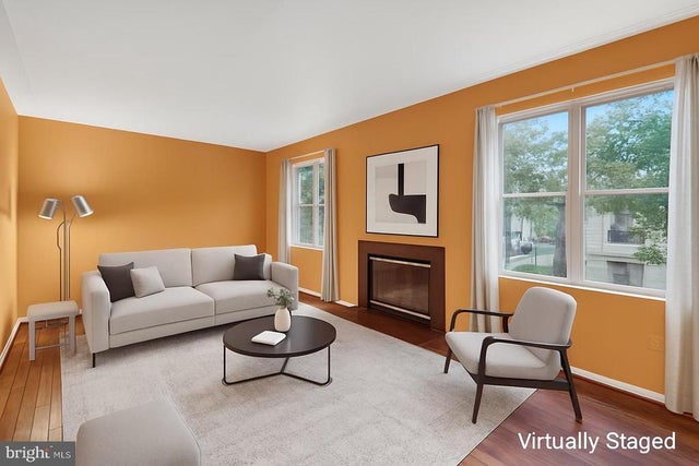 2890 Schoolhouse Cir, Silver Spring