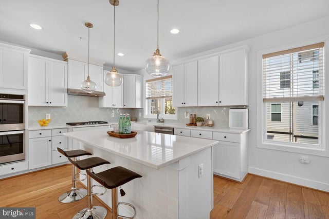 2373 Wyeth St, Silver Spring