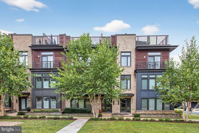 432 Barlow Pl, Bethesda