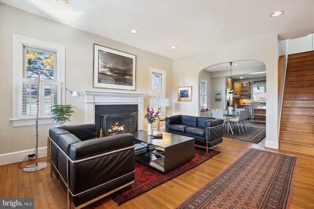 9411 Garwood St, SILVER SPRING