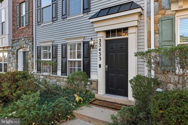 23433 Clarksridge Rd, Clarksburg