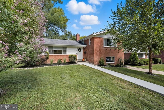 2411 Lillian Dr, Silver Spring