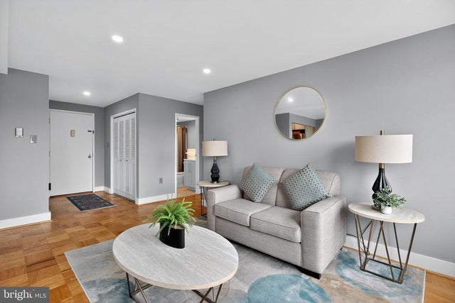 10201 Grosvenor Pl #1425, Rockville