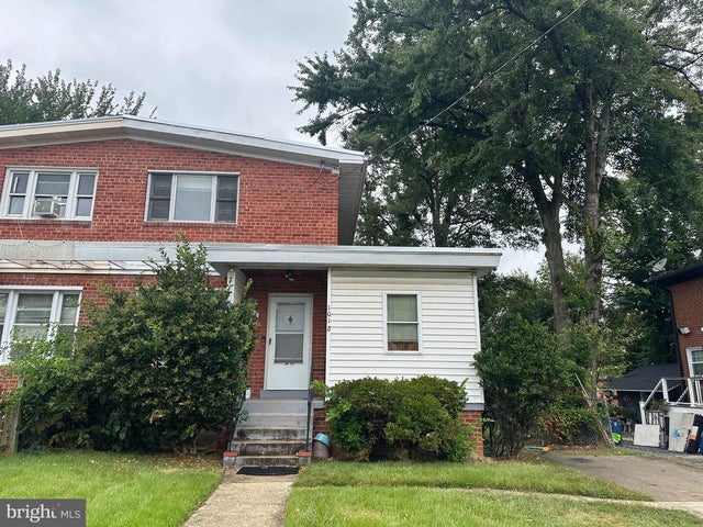 1018 Ruatan St, Silver Spring