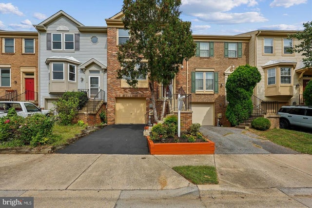 108 Leafcup Ct, Gaithersburg