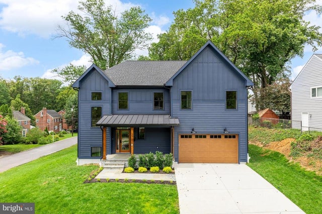 2701 Blaine Dr, Chevy Chase