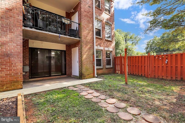 886 Quince Orchard Blvd #t1, Gaithersburg