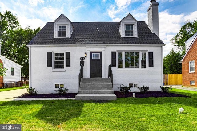 9518 Old Georgetown Rd, Bethesda