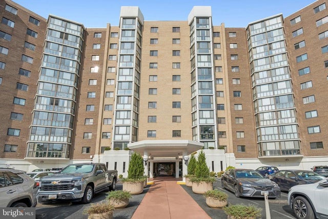 15115 Interlachen Dr #3-815, Silver Spring