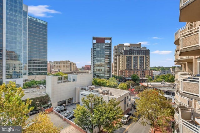 4801 Fairmont Ave #705, Bethesda