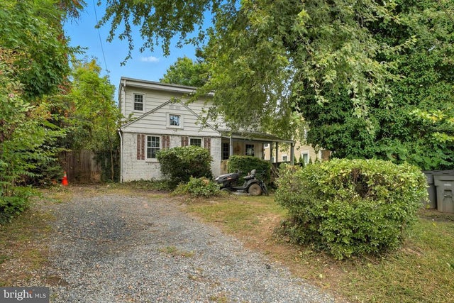 916 Crawford Dr, Rockville