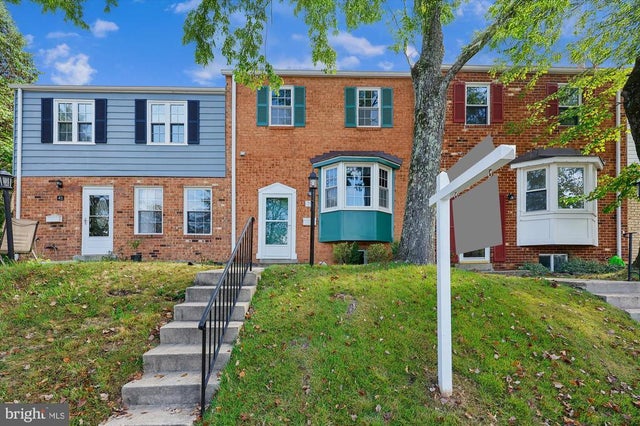 39 Orchard Dr, Gaithersburg
