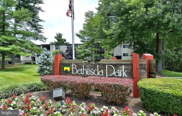 12204 Braxfield Ct #233, Rockville