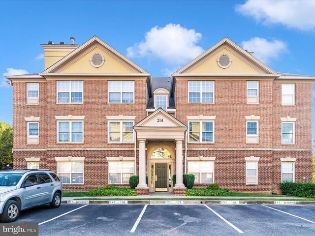 214 Ridgepoint Pl #24, Gaithersburg