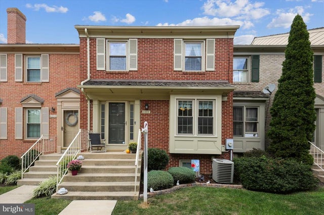 4002 Norbeck Square Dr, Rockville