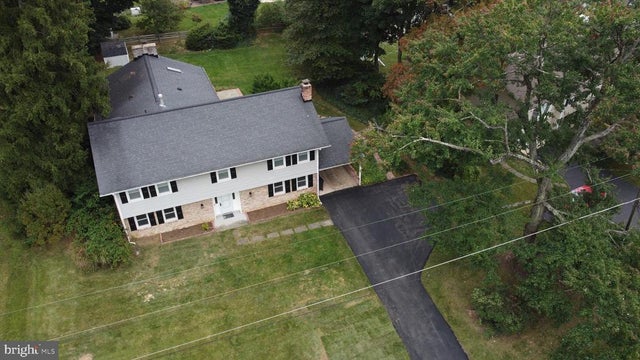 17805 Park Mill Dr, Derwood