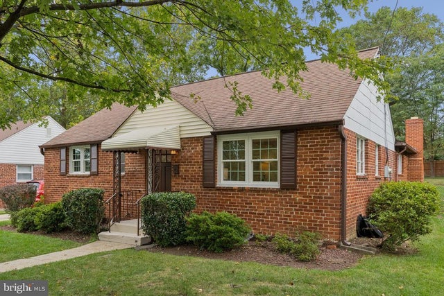 12719 Holdridge Rd, Silver Spring