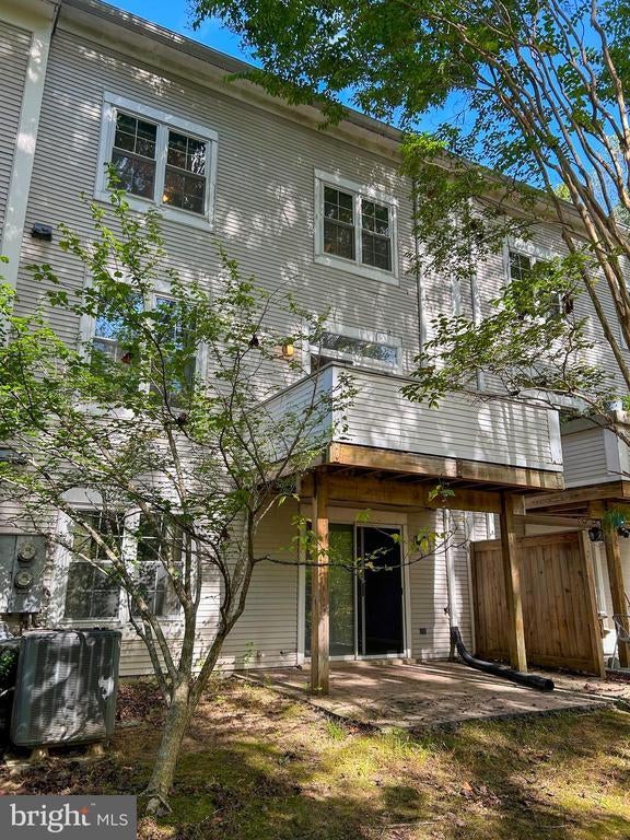 15 Crested Iris Ct, Montgomery Village