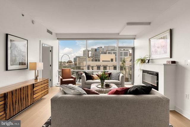 6820 Wisconsin #8009, Bethesda