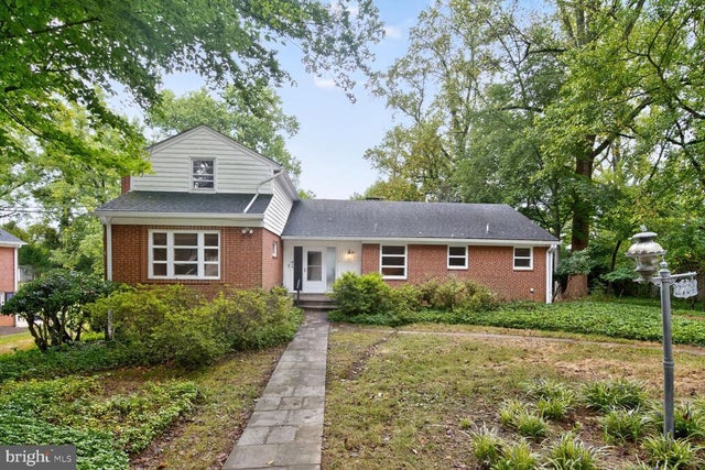 2714 Washington Ave, Chevy Chase