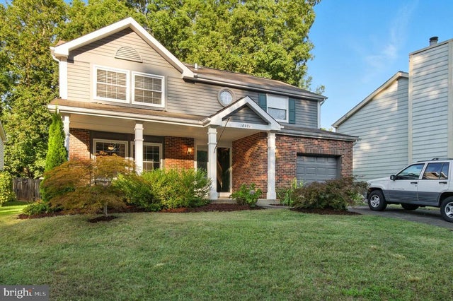 18321 Swan Stream Dr, Gaithersburg