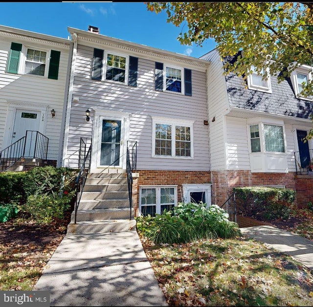 128 Bent Twig Ln #345, Gaithersburg