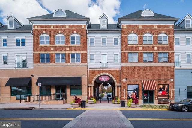 801 Pleasant Dr #80108, Rockville