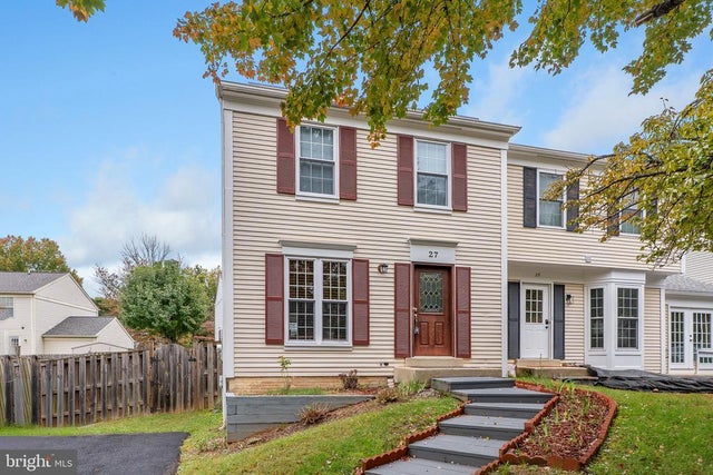 27 Filbert Ct, Gaithersburg