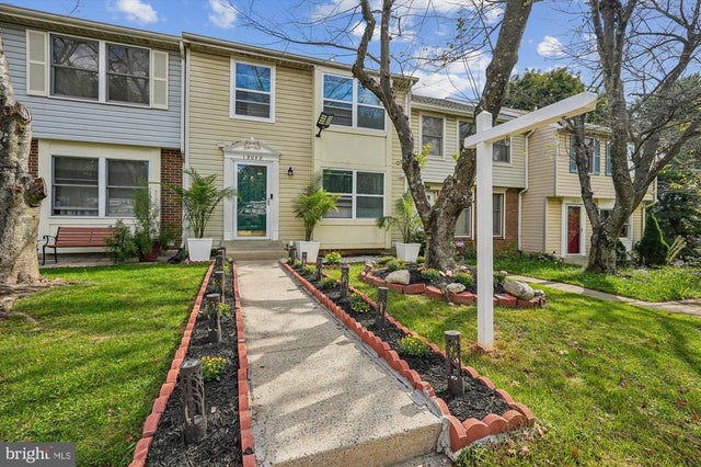 19049 Partridge Wood Dr, Germantown