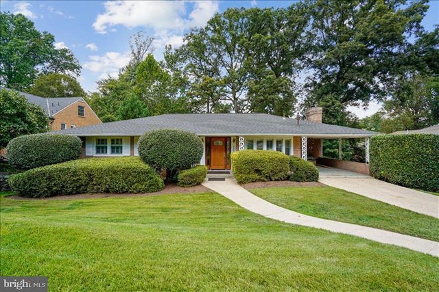 3303 Brooklawn Ter, Chevy Chase
