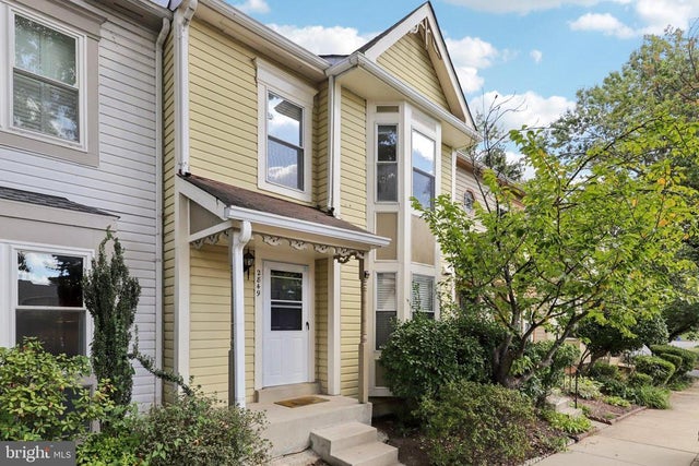 2849 Schoolhouse Cir, Silver Spring