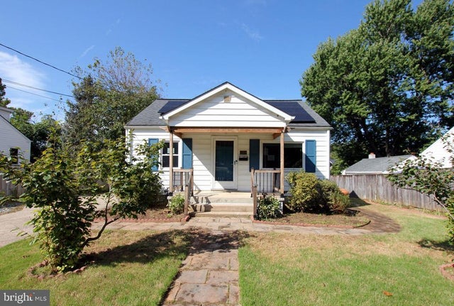 11808 Goodloe Rd, Silver Spring