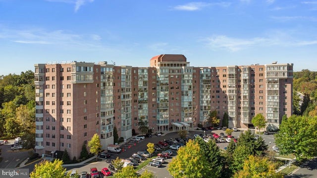 3210 N Leisure World Blvd #1001, Silver Spring
