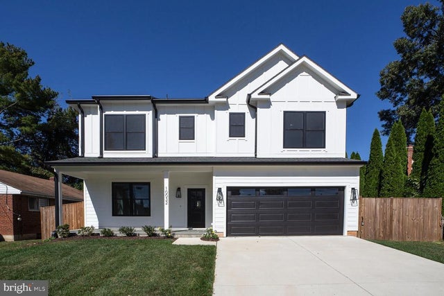 10032 Sinnott, Bethesda