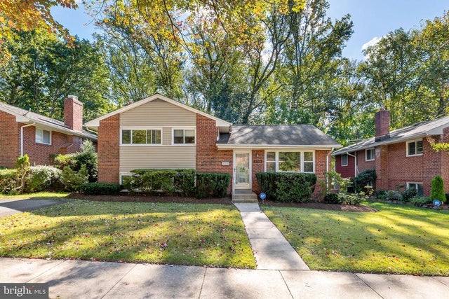 2702 Loma St, Silver Spring