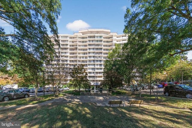 3333 University Blvd W #606, Kensington