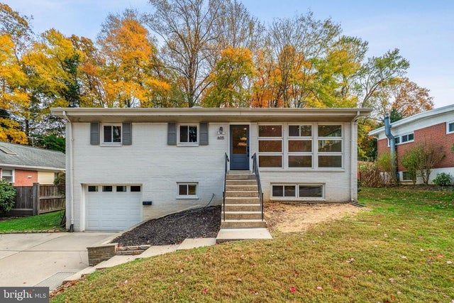 605 Linthicum St, Rockville