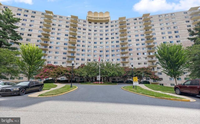 1121 W University Blvd W #1104-b, Silver Spring