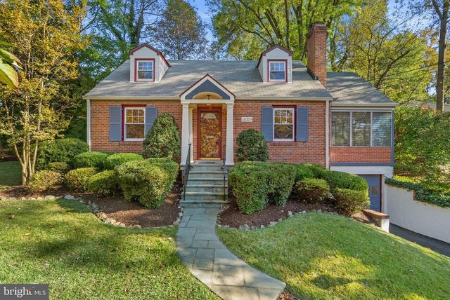 10319 Cherry Tree Ln, Silver Spring