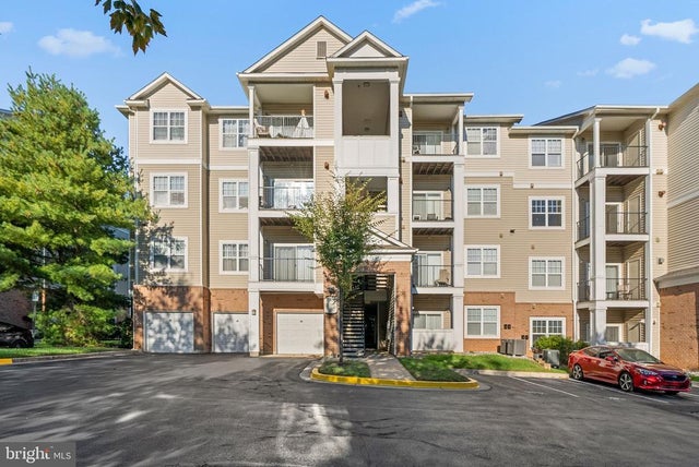 19621 Galway Bay Cir #302, Germantown
