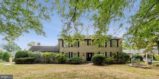 8300 Bells Mill Rd, Potomac