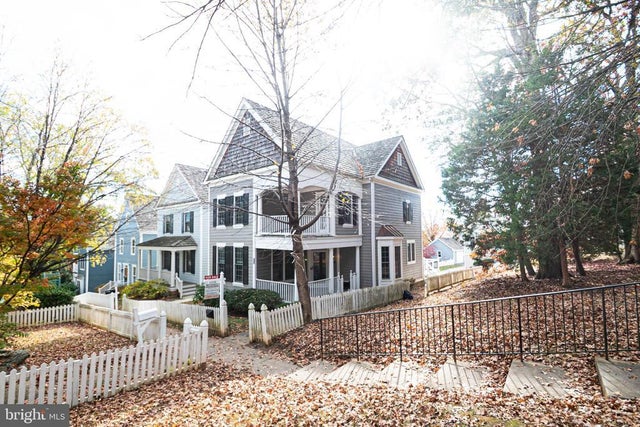 312 Little Quarry Rd, Gaithersburg