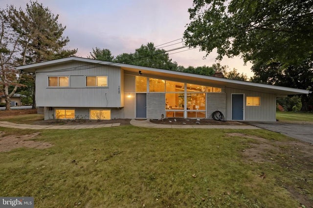 1920 Bonifant Rd, Silver Spring