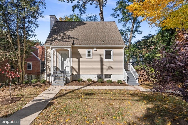 8702 Reading Rd, Silver Spring