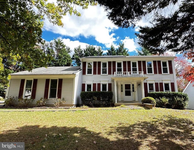 14 Amity Ct, Rockville