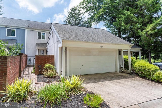 20744 Highland Hall Dr, Montgomery Village