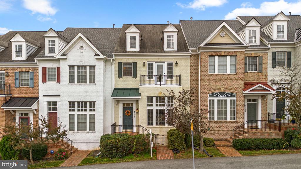 1222 Gaither Rd, ROCKVILLE